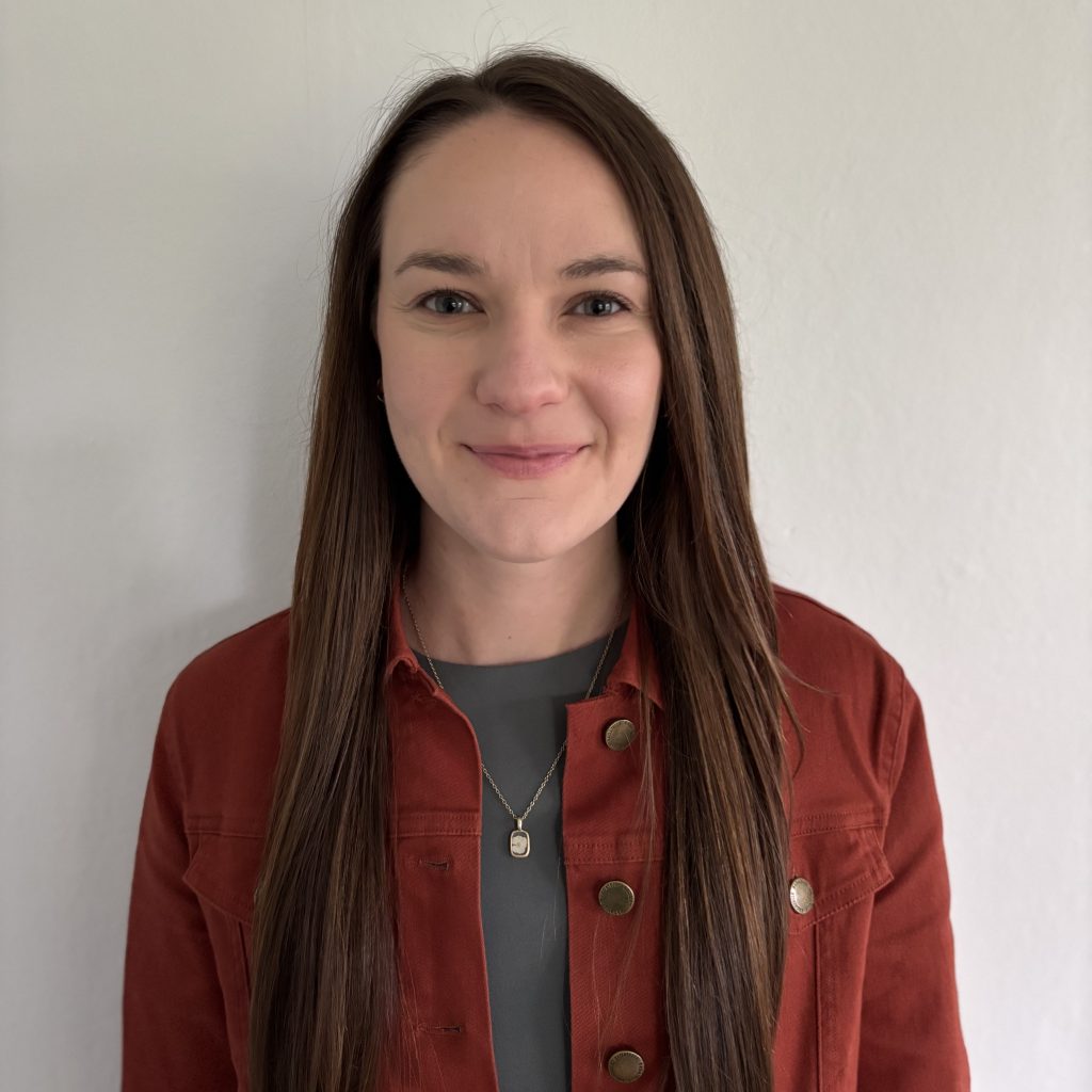 Elizabeth Muenzen, CPRW Avatar